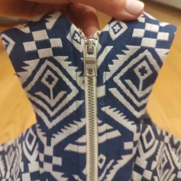 Dolce Vita Dress - Picture 9 of 14